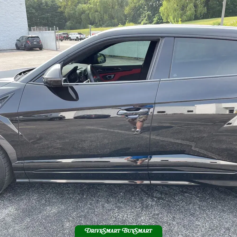 2023 Lamborghini Urus S