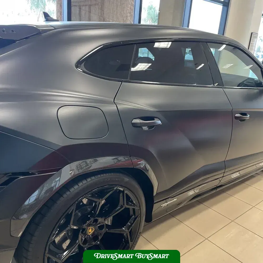 2024 Lamborghini Urus Performante