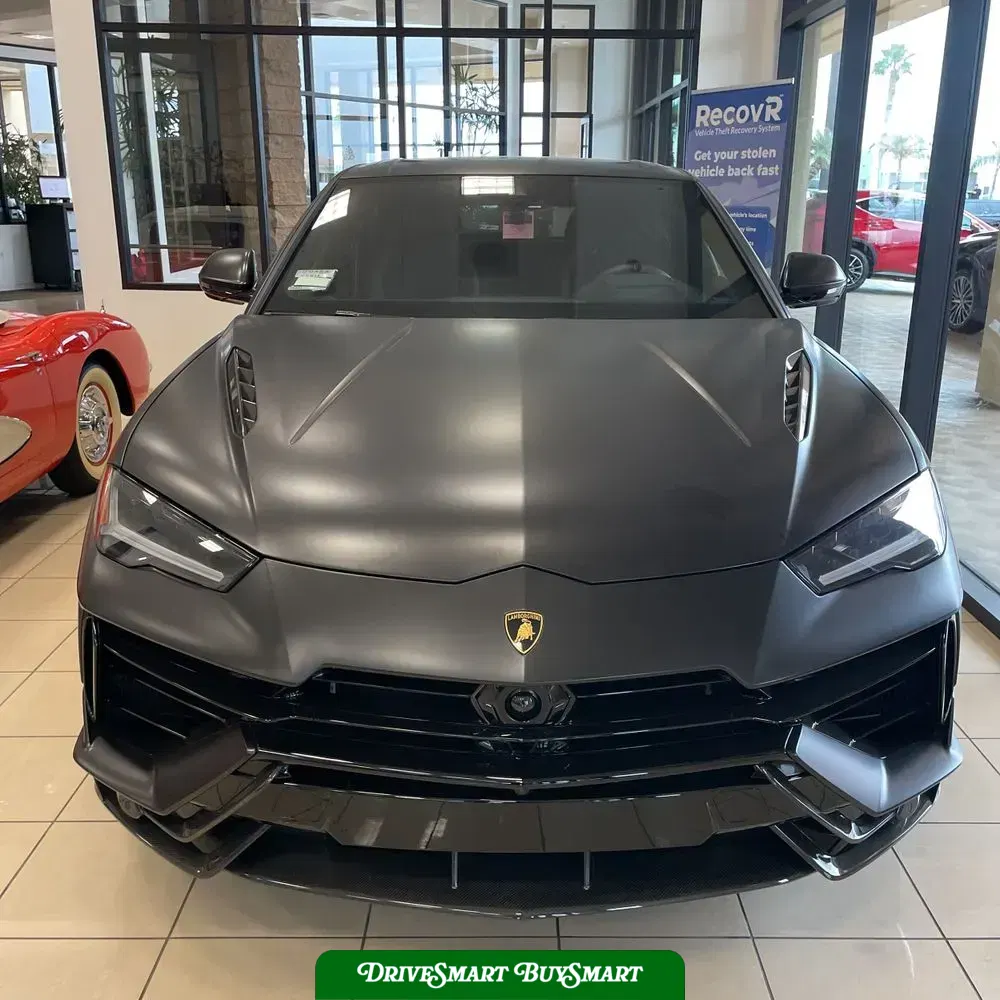 2024 Lamborghini Urus Performante