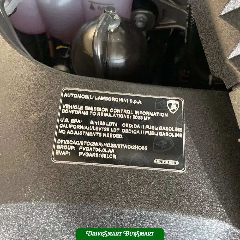 2023 Lamborghini Urus Base