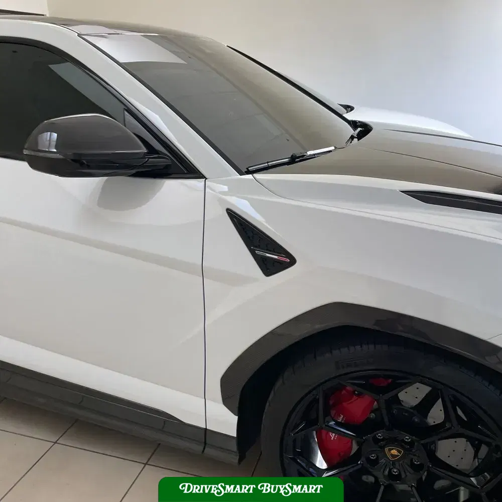 2023 Lamborghini Urus Base