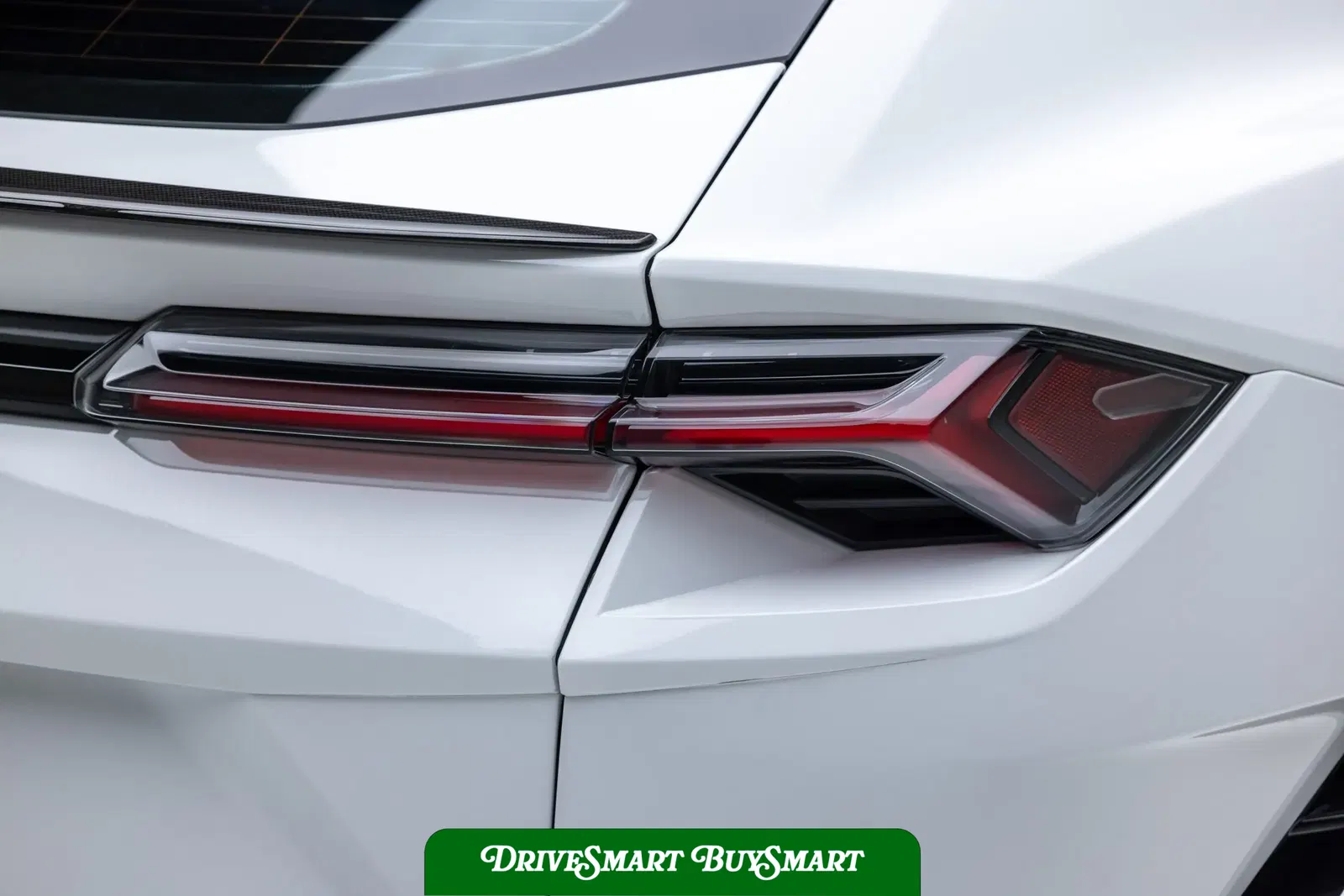 2024 Lamborghini Urus Performante