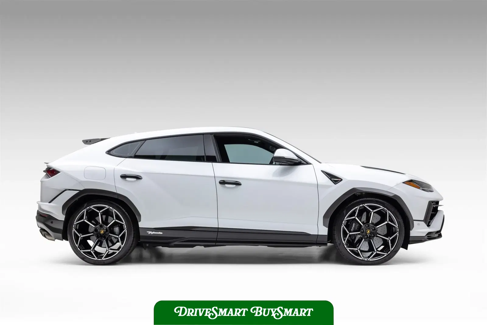 2024 Lamborghini Urus Performante